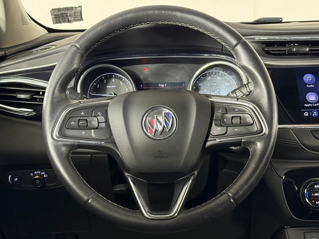 Used 2023 Red Buick Select image 33