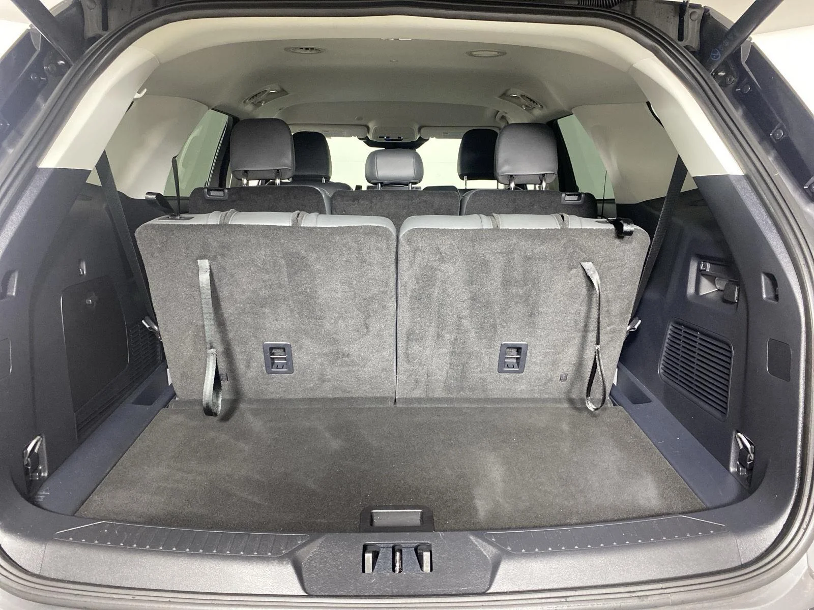 New 2026 Carbonized Gray Metallic Ford Active image 28