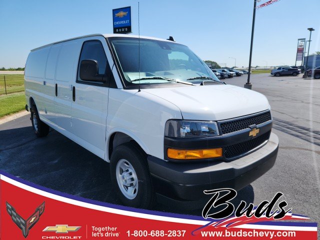 2025 Chevrolet Express Cargo