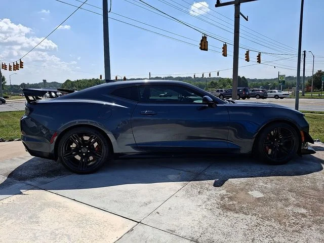 Used 2019 Gray Chevrolet ZL1 image 7