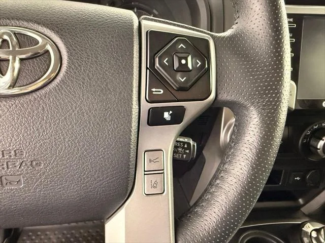 Certified Used 2020 MAGNETIC GRAY MET. Toyota  image 24