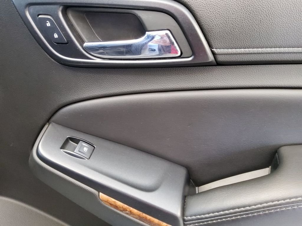 Used 2018 Silver Chevrolet Premier image 15