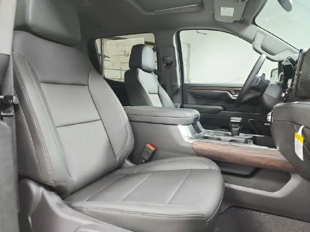 2026 GMC Sierra 1500 SLT - Photo 42