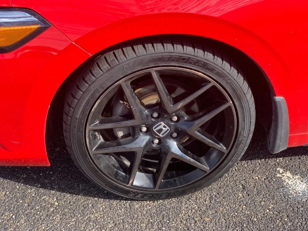 Used 2023 Red Honda Sport Touring image 13