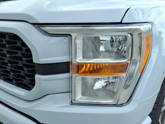 Used 2022 White Ford XL image 14