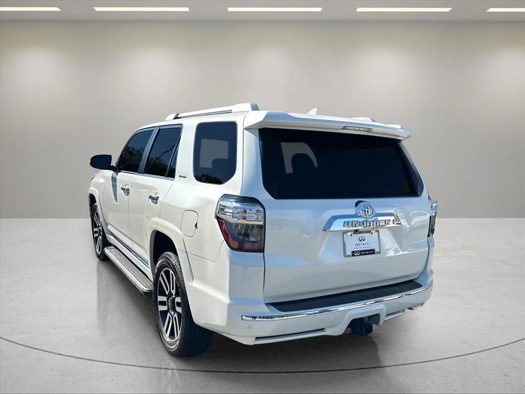 Used 2022 Blizzard Pearl Toyota Limited image 3