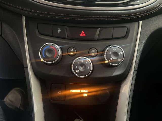 Used 2022 Gray Chevrolet LT image 16