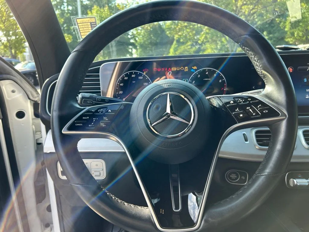 Used 2024 White Mercedes-Benz GLE 350 image 9