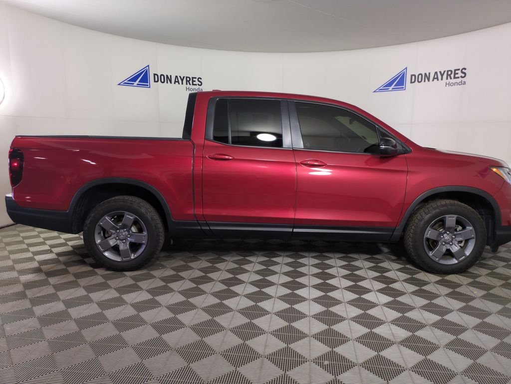 Certified Used 2024 Radiant Red Metallic II Honda TrailSport image 10