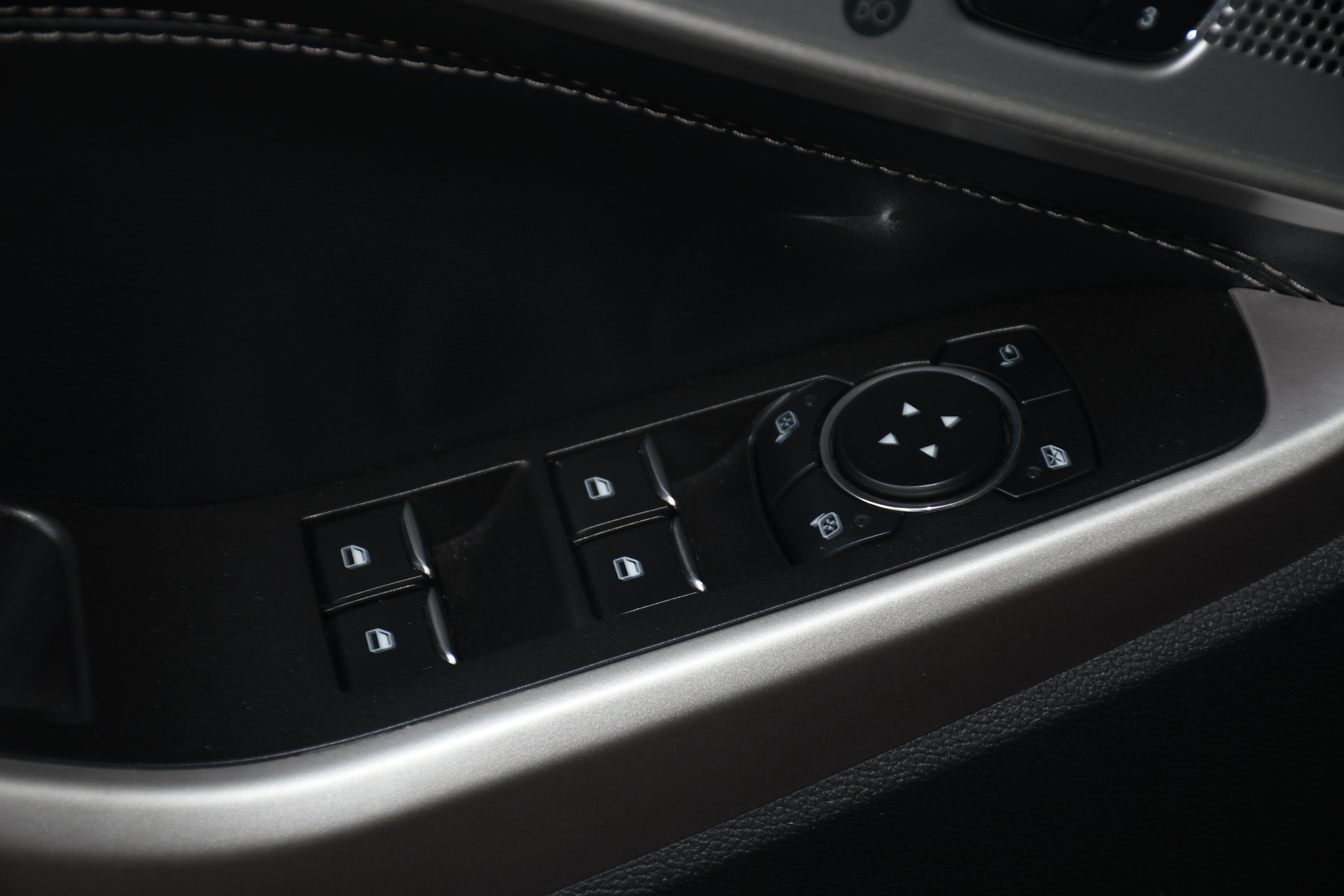 Used 2023 Black Ford Limited image 10
