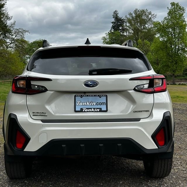 Used 2024 Crystal White Pearl Subaru Premium image 9