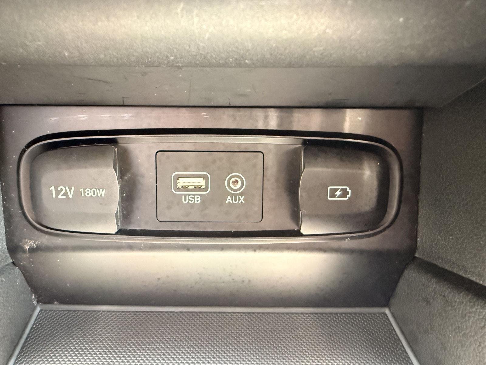 Used 2019 Stormy Sea Hyundai SE image 33