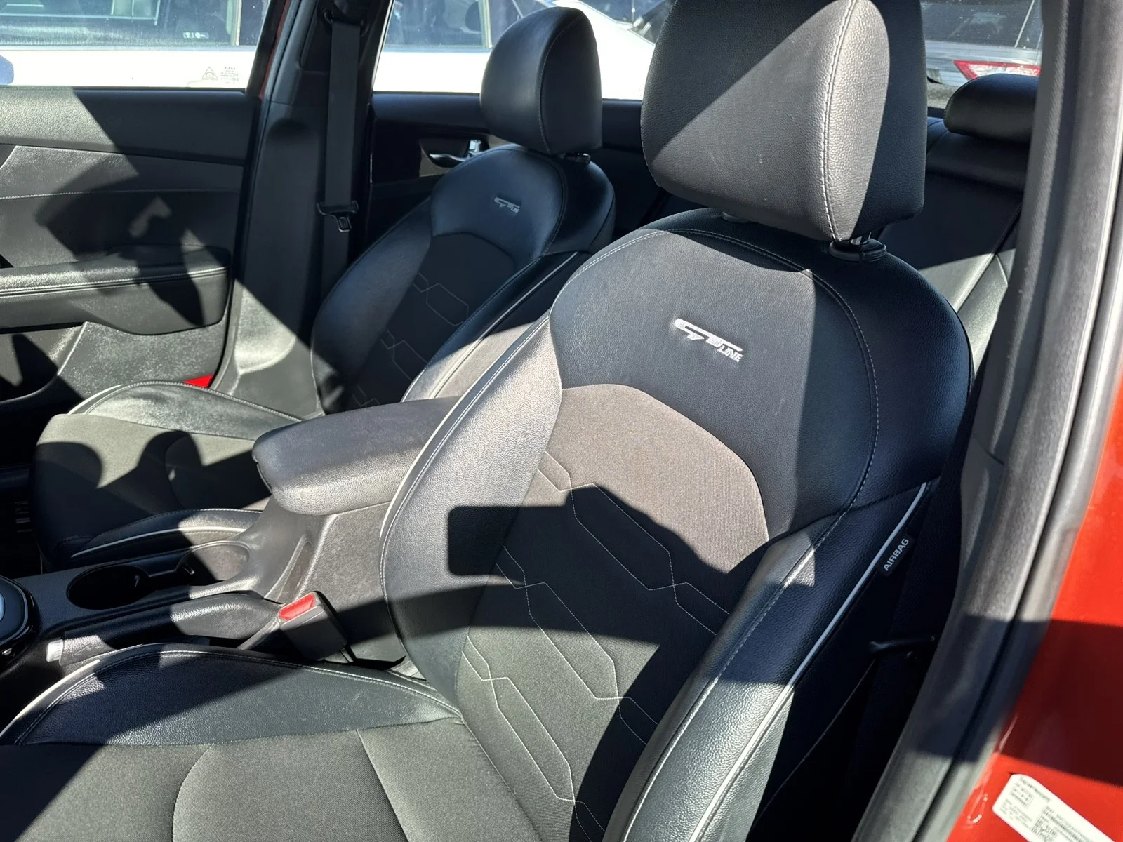 2023 Kia Forte GT-Line - Photo 9