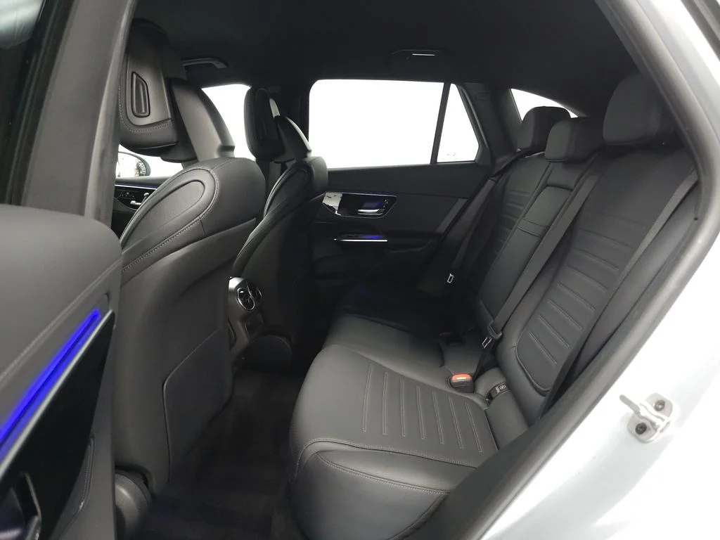 Used 2025 Cirrus Silver Metallic Mercedes-Benz GLC 350e image 22