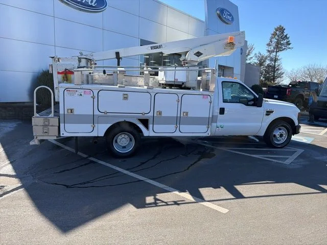 Used 2008 White Ford  image 8