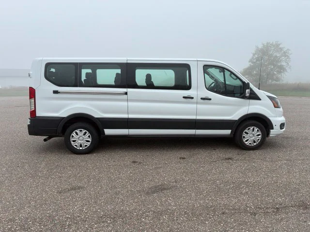 Used 2025 White Ford XLT image 1