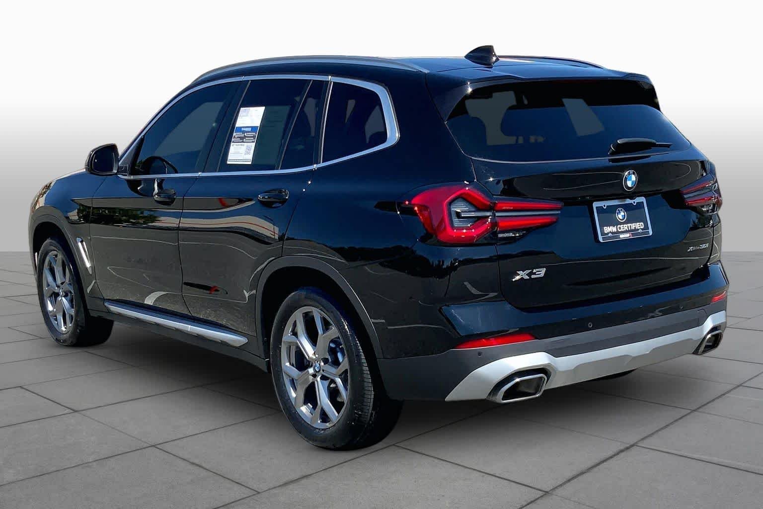 Used 2024 Jet Black BMW xDrive30i image 11