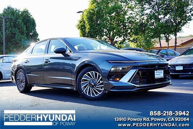 2026 Hyundai SONATA HYBRID Limited