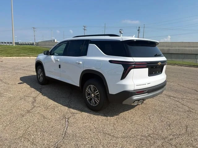 New 2026 Summit White Chevrolet LT image 4