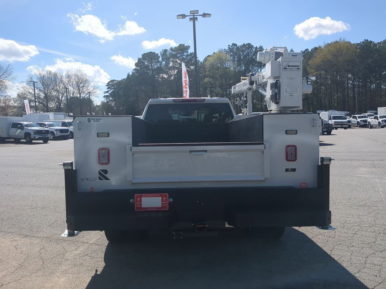 2026 GMC Sierra 3500HD Pro - Photo 7