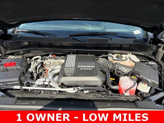 Certified Used 2025 Black Chevrolet RST image 11
