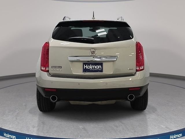 Used 2014 Silver Cadillac Luxury image 7