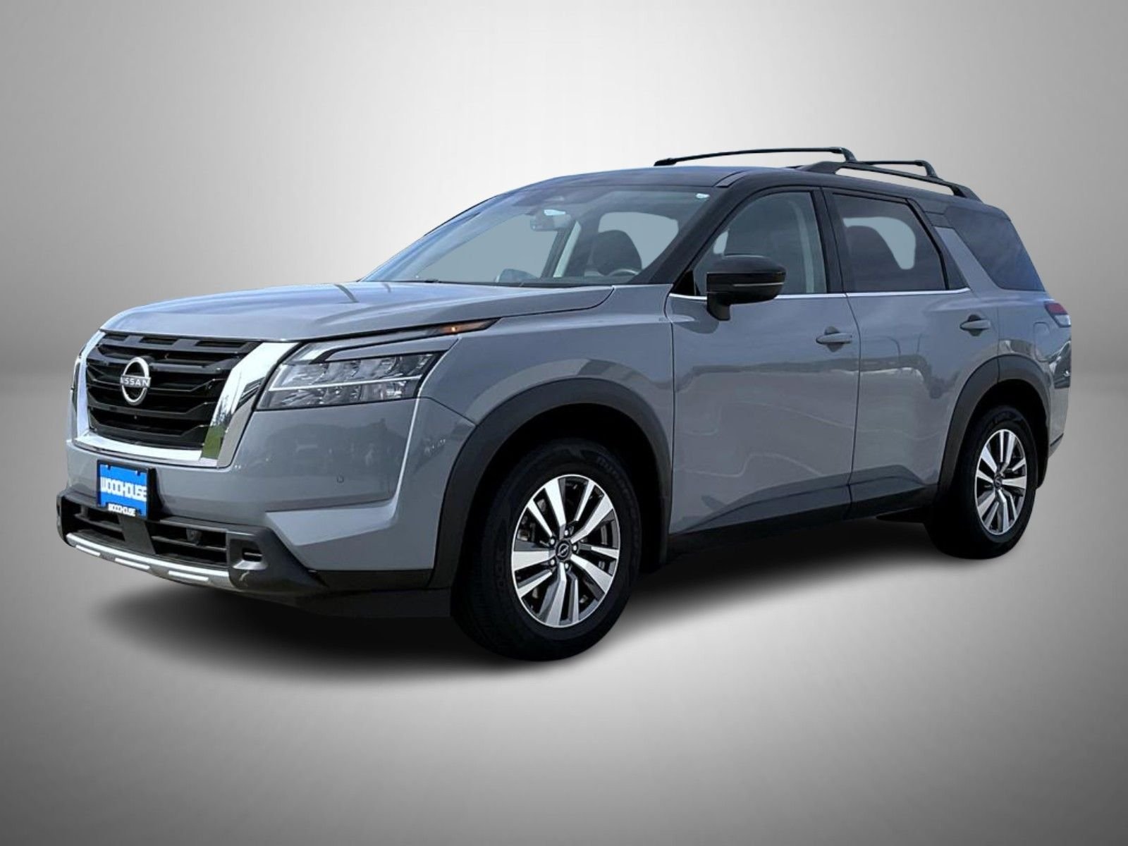 Used 2023 Gray Nissan SL image 1