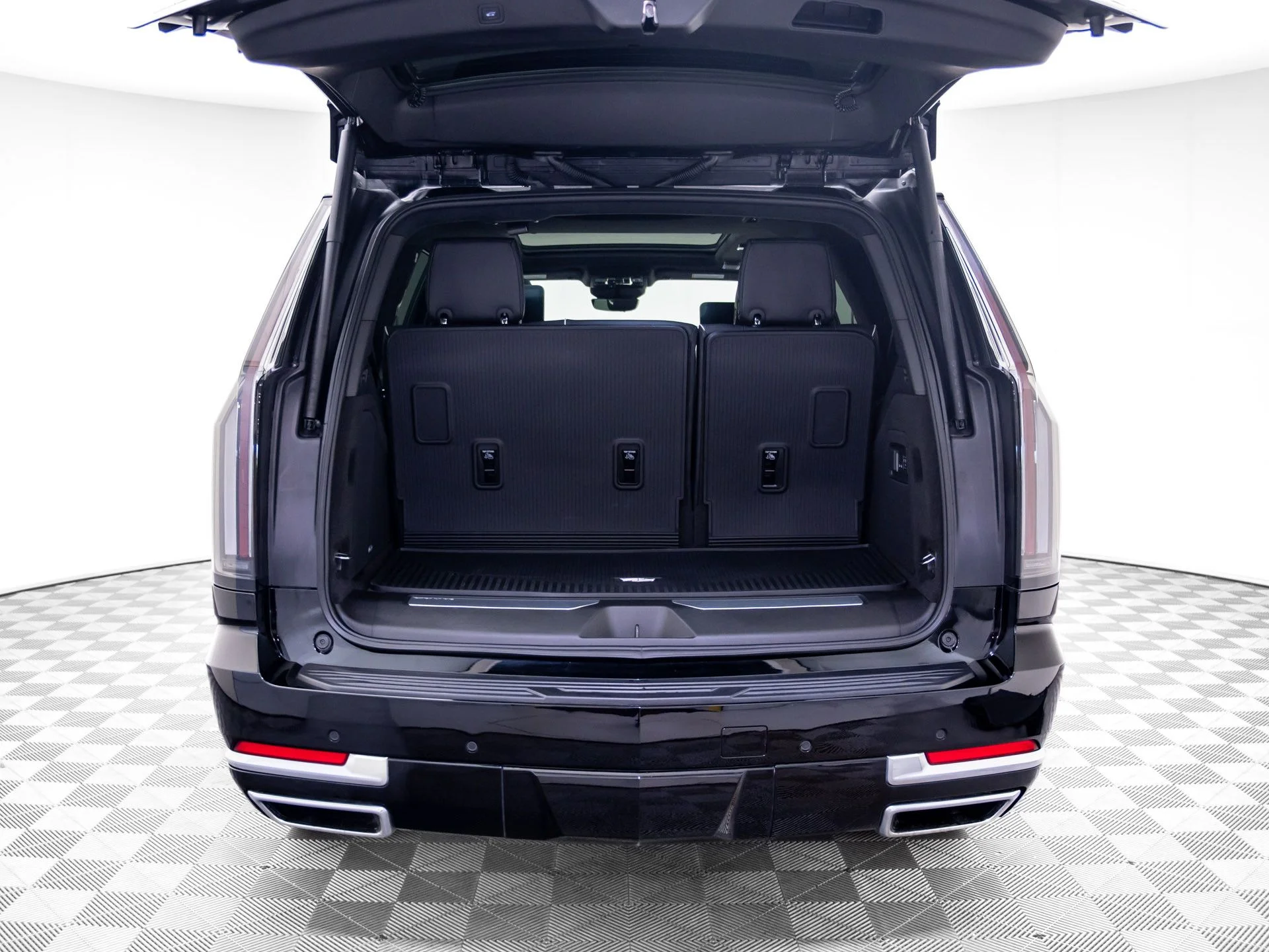 Used 2026 Black Cadillac Platinum Luxury image 34