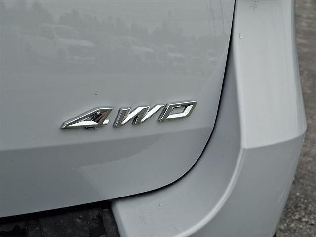 New 2026 Space White Metallic Ford ST-Line image 40