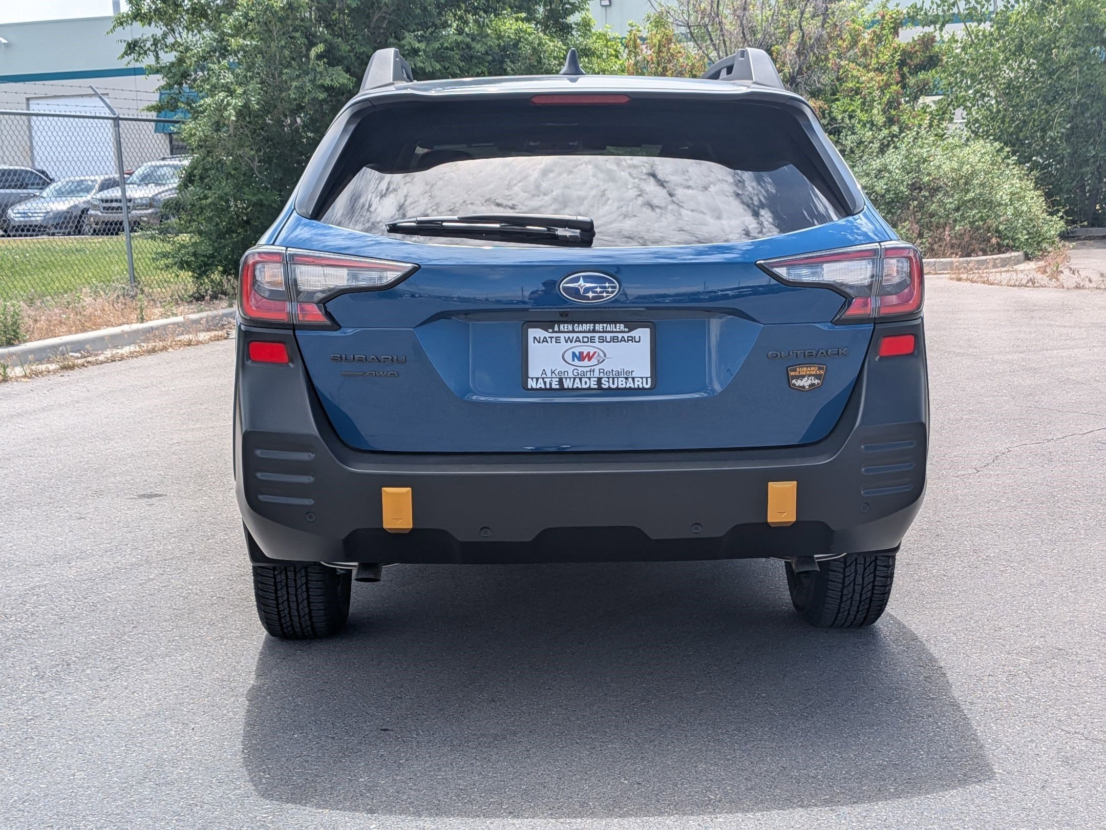 Used 2025 Geyser Blue Subaru Wilderness image 4