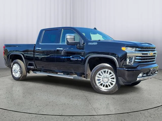2020 Chevrolet Silverado HD High Country 4WD Crew Cab Standard Box's photo