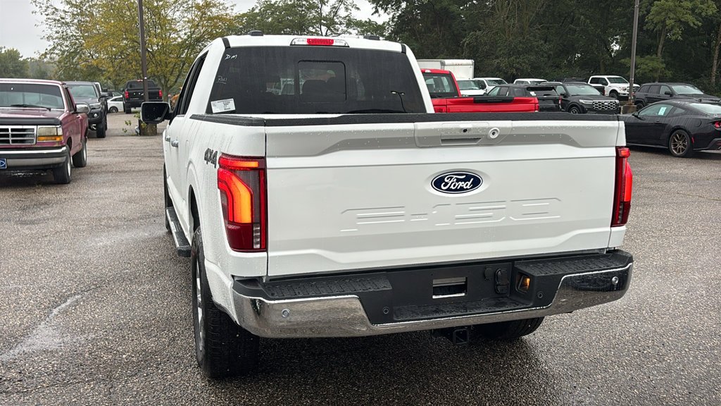 New 2026 Star White Metallic Tri-Coat Ford Lariat image 5