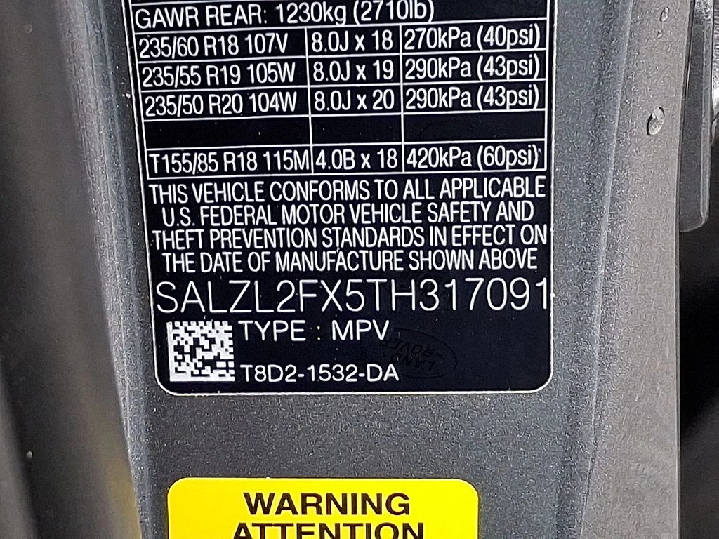 New 2026 Eiger Grey Land Rover Dynamic image 17