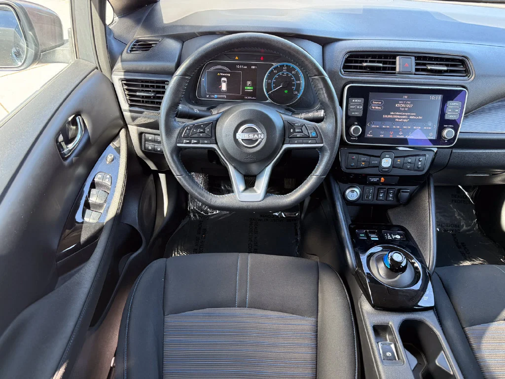 Used 2024 Gray Nissan SV PLUS image 20