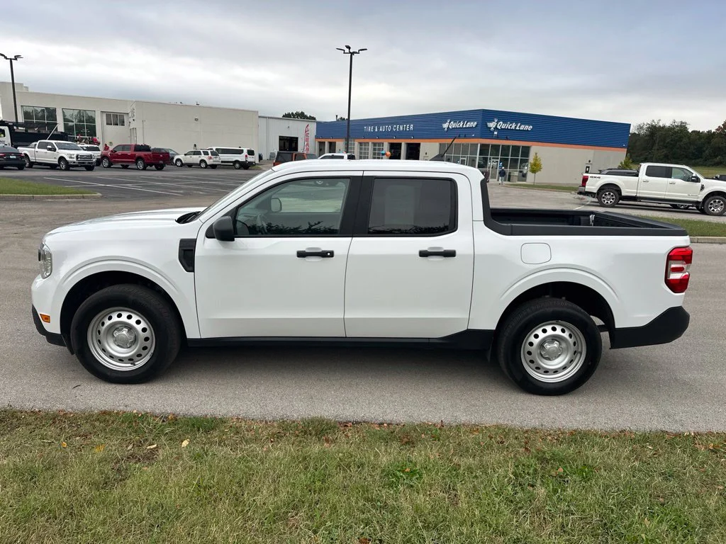 Certified Used 2023 Oxford White Ford XL image 6