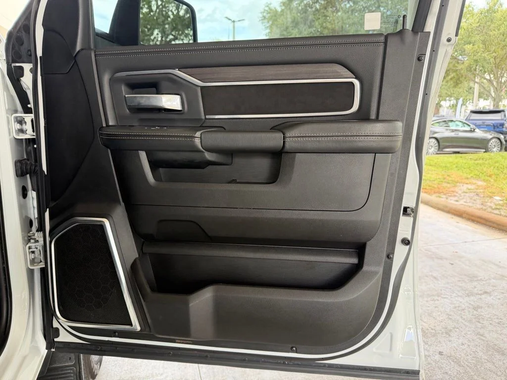 Used 2025 White Ram Laramie image 31