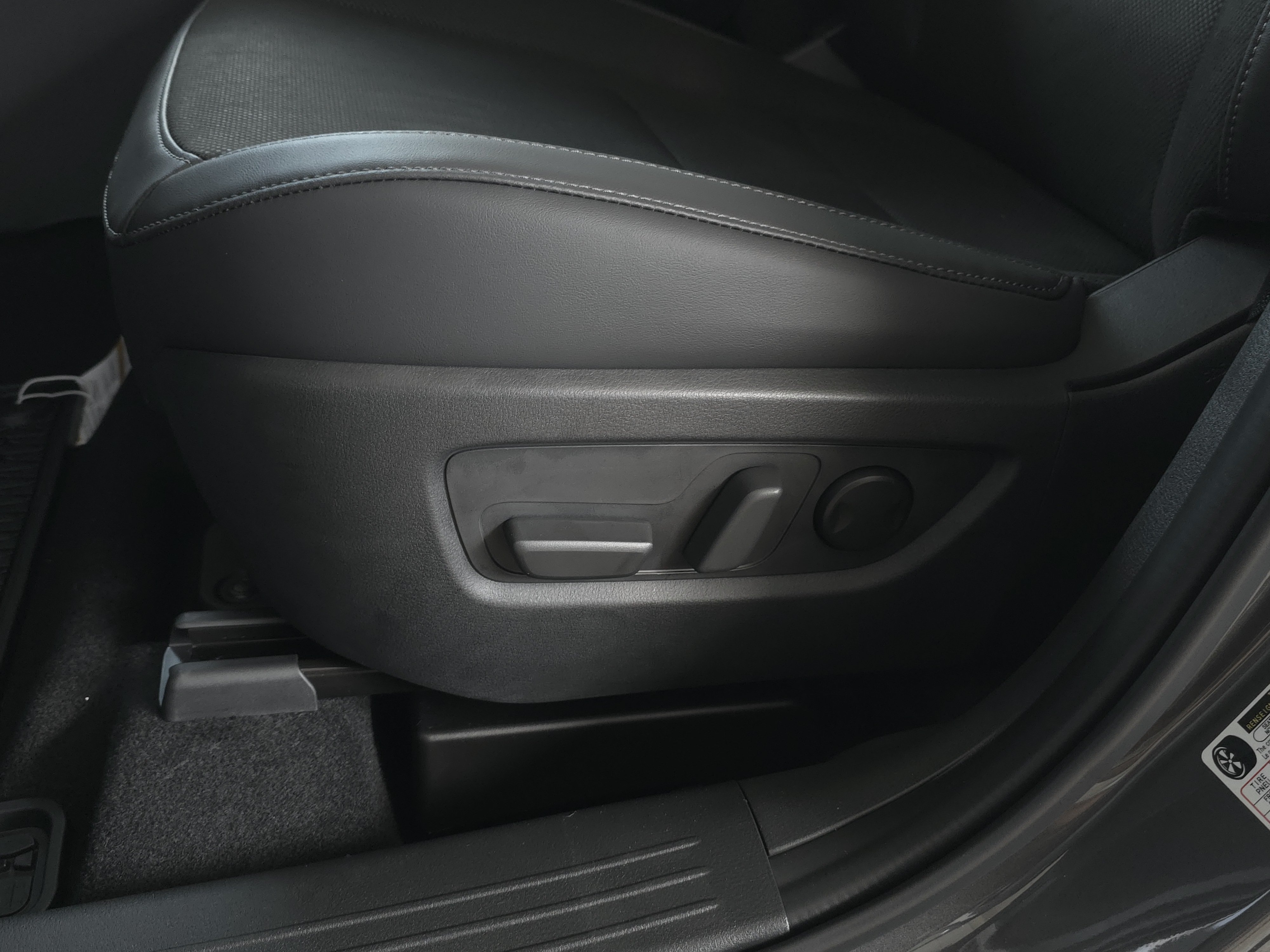 New 2026 Machine Gray Metallic Mazda 2.5 S Preferred AWD image 20