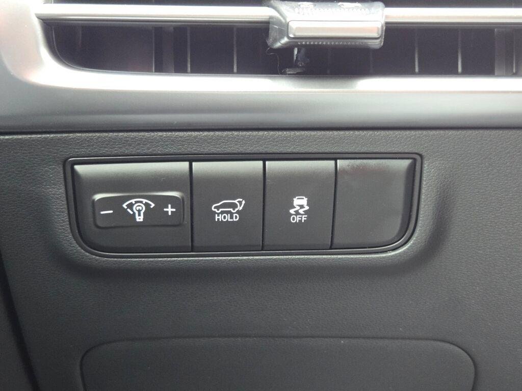 New 2026 Black Hyundai SEL AWD image 21