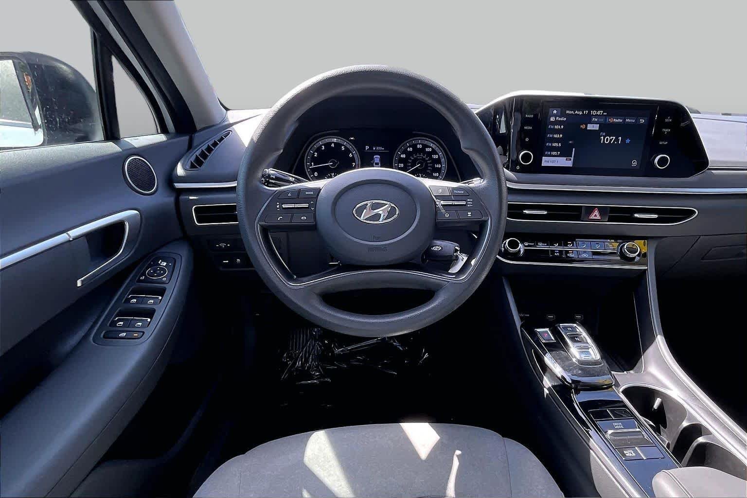 Pre-Owned 2021 Hyundai Sonata SE