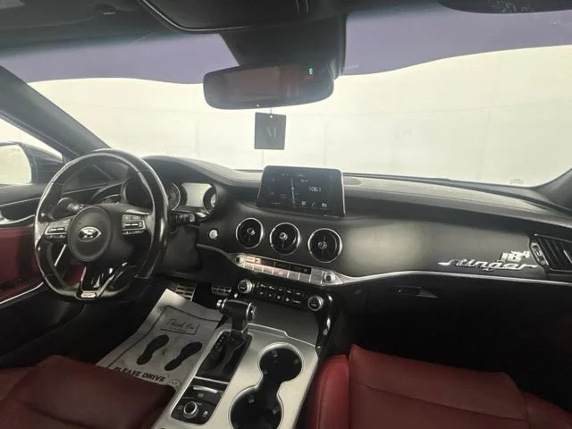 Used 2018 Silver Kia GT1 image 27