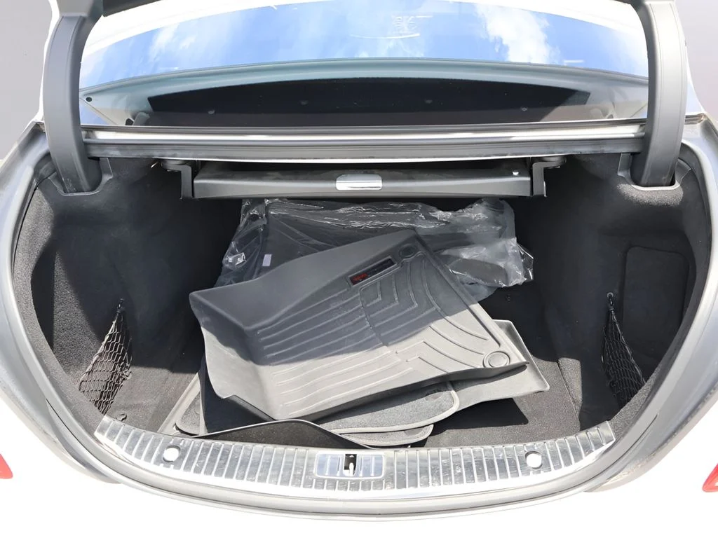 Used 2015 designo Diamond White Mercedes-Benz S 550 image 17