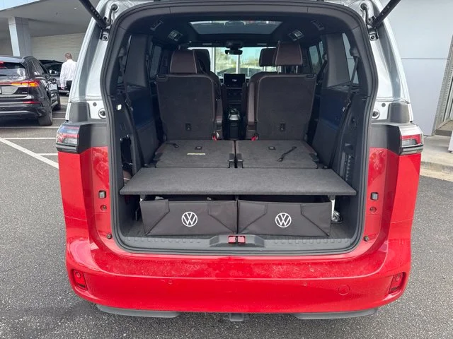 Used 2025 Red Volkswagen Pro S Plus image 8