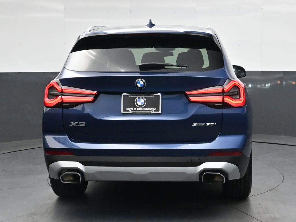 Used 2023 Phytonic Blue Metallic BMW sDrive30i image 5