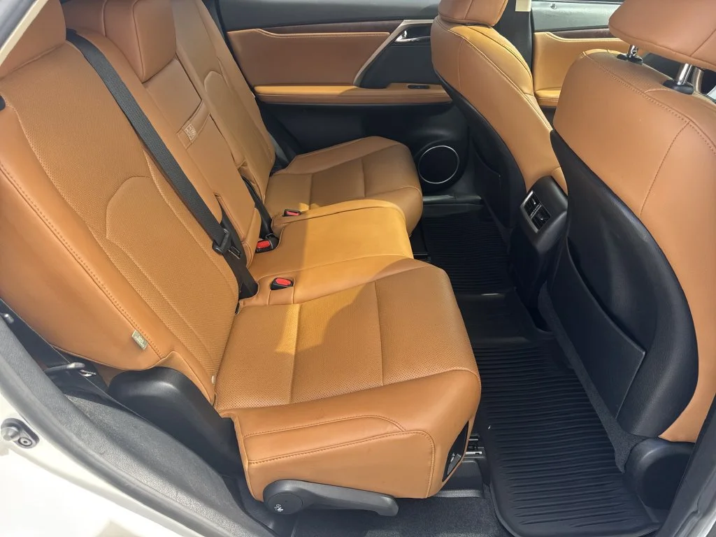 Used 2022 White Lexus 350L image 15