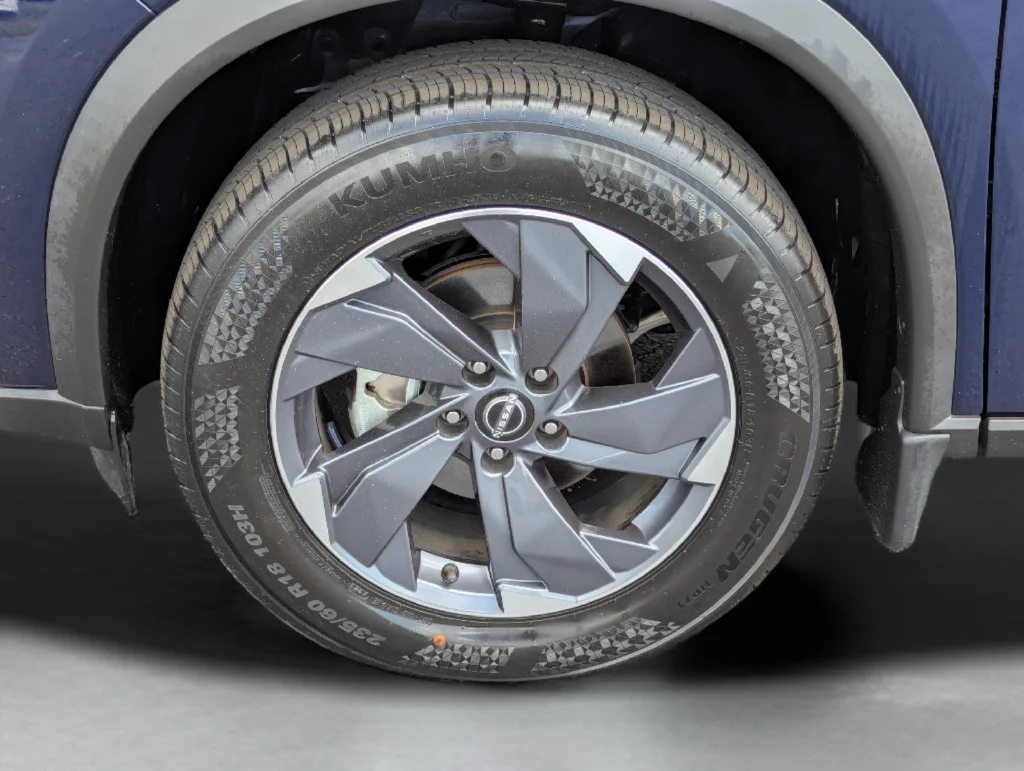 Used 2025 Blue Nissan SV image 46