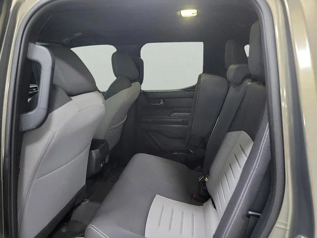 Certified Used 2024 OXIDE BRONZE ME. Toyota  image 8