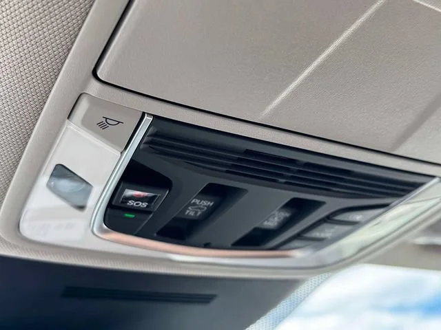 New 2026 Liquid Carbon Metallic Acura w/Advance Package image 29