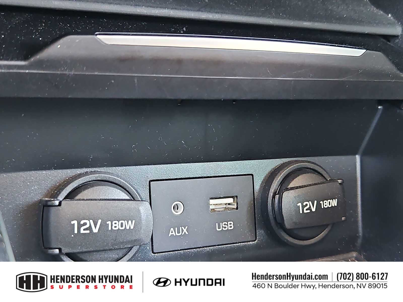 Certified Used 2017 Quartz White Pearl Hyundai Limited image 29