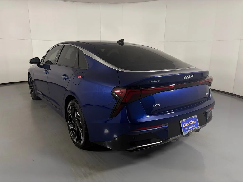 New 2026 Yacht Blue Kia GT-Line FWD image 6