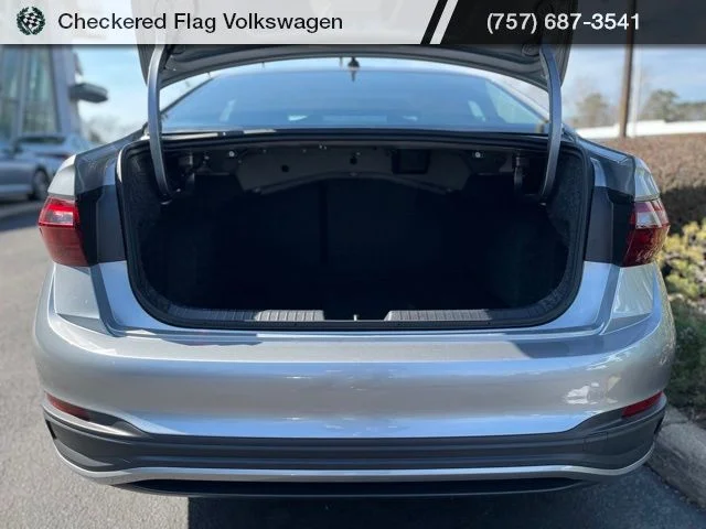 New 2026 Silver Volkswagen 1.5T SE image 31